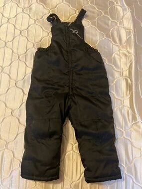 Rockwear Kids Black Insulated Snow Bib Pants – Size 4T